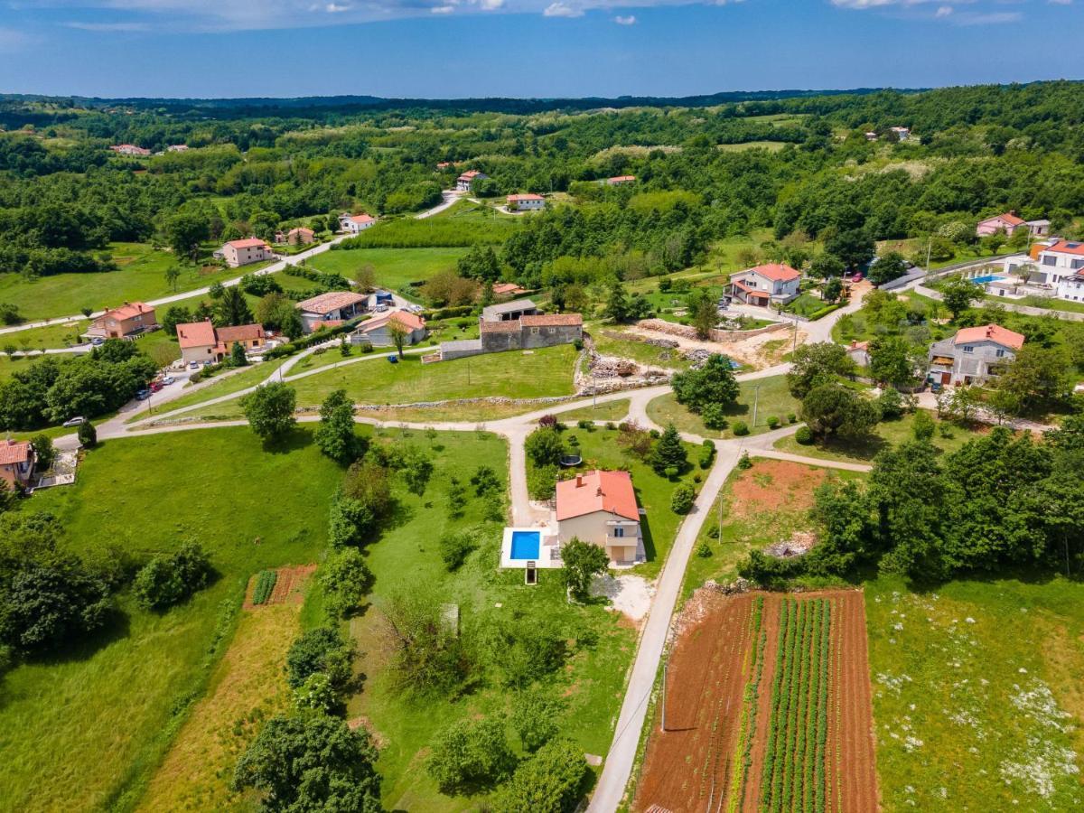 Holiday Home Larisa - Ipc141 By Interhome Pićan Zewnętrze zdjęcie
